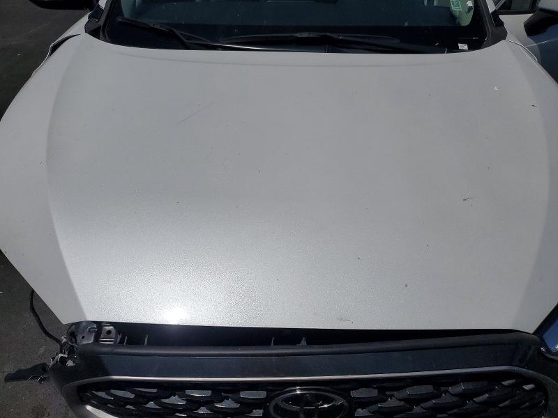 Продаж на аукціоні авто 2022 Toyota Corolla Cross, vin: 7MUDAAAG6NV030713, номер лоту: 54028346