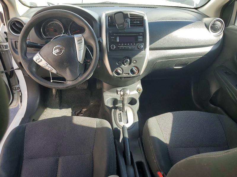 79121325 :رقم المزاد ، 3N1CN7AP5JL810413 vin ، 2018 Nissan Versa مزاد بيع