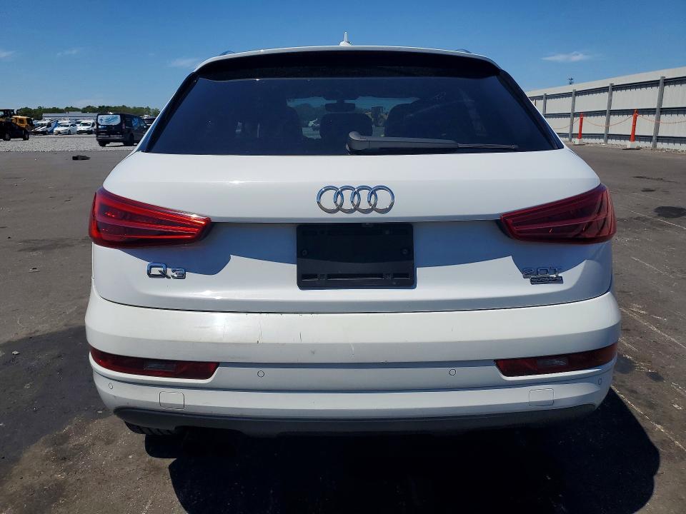 2018 Audi Q3 მანქანა იყიდება აუქციონზე, vin: WA1ECCFS1JR002807, აუქციონის ნომერი: 52440416
