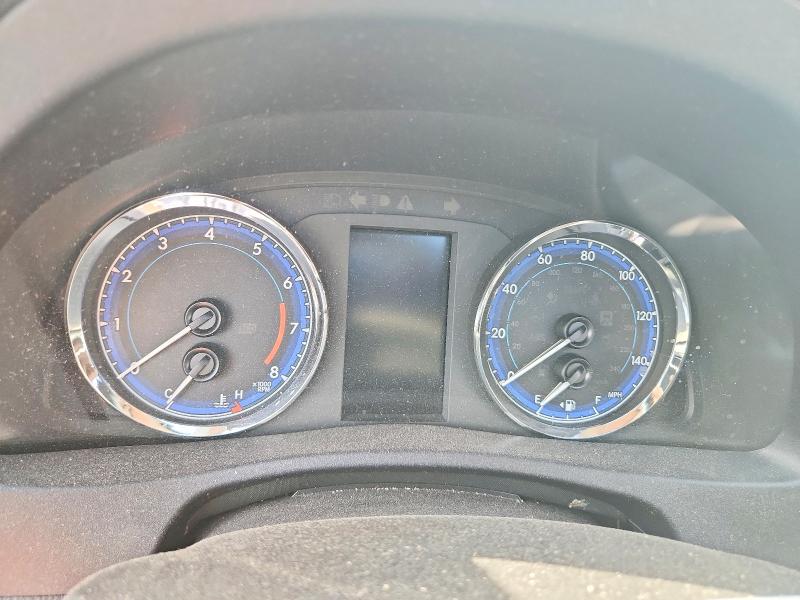 52430466 :رقم المزاد ، 2T1BURHE2JC081706 vin ، 2018 Toyota Corolla مزاد بيع