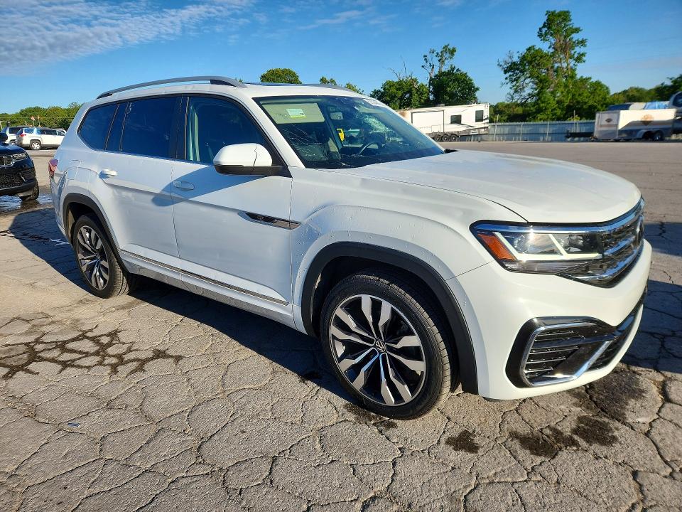 Продажа на аукционе авто 2021 Volkswagen Atlas, vin: 1V2SR2CA0MC597782, номер лота: 52564646