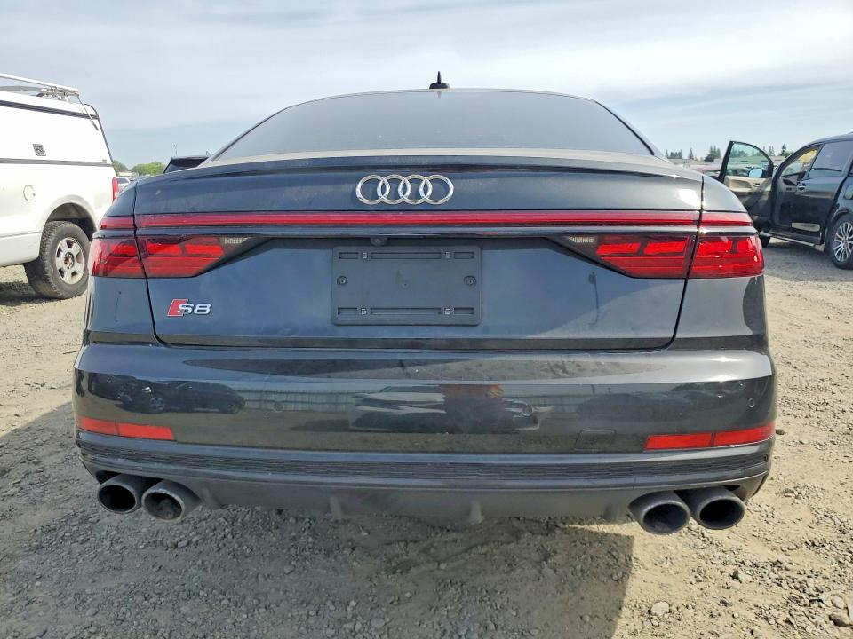51029096 :رقم المزاد ، WAU8SAF82MN011541 vin ، 2021 Audi S8 مزاد بيع
