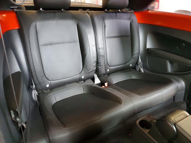 2016 Volkswagen Beetle მანქანა იყიდება აუქციონზე, vin: 3VWJ17AT1GM624784, აუქციონის ნომერი: 51667746
