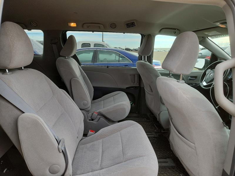 Продаж на аукціоні авто 2019 Toyota Sienna, vin: 5TDJZ3DC4KS222461, номер лоту: 52208806