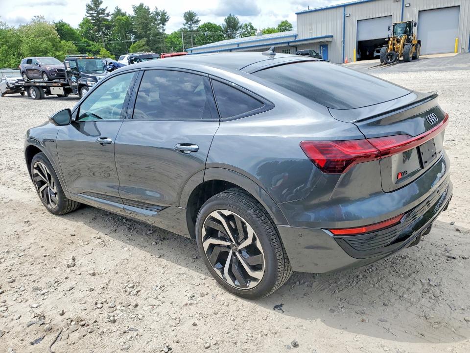 Продажа на аукционе авто 2024 Audi Q8 E-tron, vin: WA1CABGE3RB036106, номер лота: 55370606
