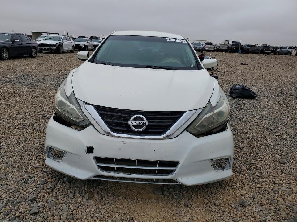 Продажа на аукционе авто 2017 Nissan Altima, vin: 1N4AL3AP0HC161456, номер лота: 53026196