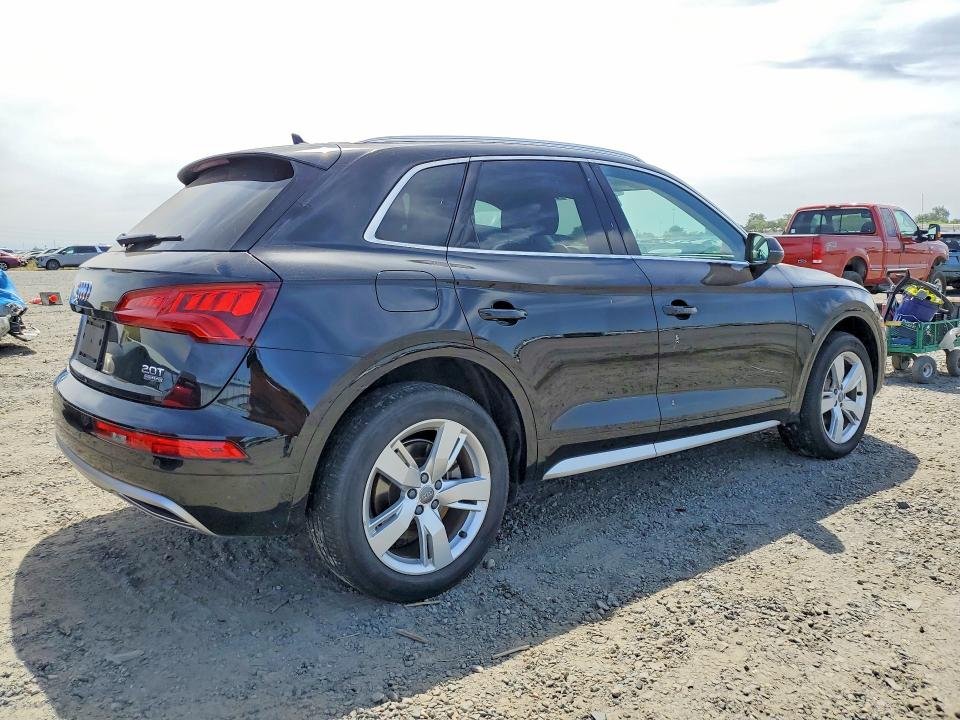 Продажа на аукционе авто 2018 Audi Q5, vin: WA1BNAFY4J2150285, номер лота: 54006026