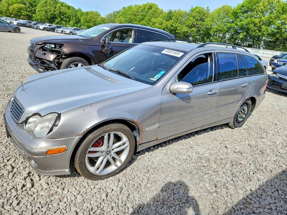 54601606 :رقم المزاد ، WDBRH81J75F650534 vin ، 2005 Mercedes-benz C مزاد بيع