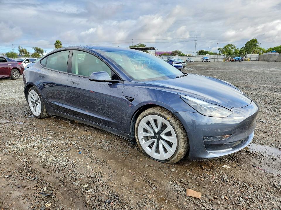 2022 Tesla Model 3 მანქანა იყიდება აუქციონზე, vin: 5YJ3E1EA4NF299071, აუქციონის ნომერი: 51752706
