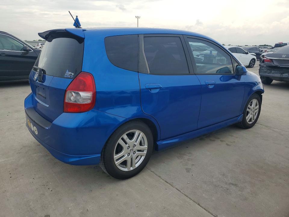 Продажа на аукционе авто 2007 Honda Fit, vin: JHMGD38627S029249, номер лота: 54303616