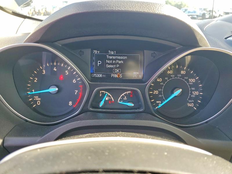 Продажа на аукционе авто 2017 Ford Escape, vin: 1FMCU0JD1HUC37390, номер лота: 54819516
