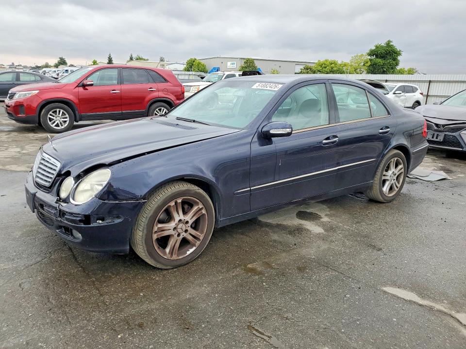 51882426 :رقم المزاد ، WDBUF87J26X207629 vin ، 2006 Mercedes-benz E مزاد بيع