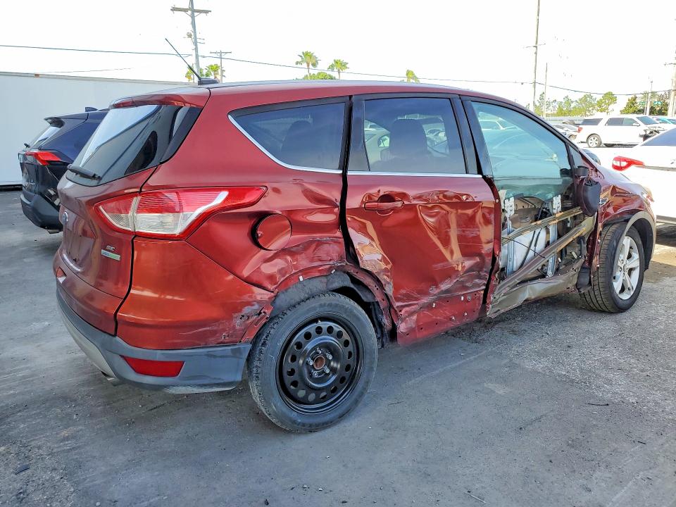 Продажа на аукционе авто 2015 Ford Escape, vin: 1FMCU0GX8FUC40303, номер лота: 52324456