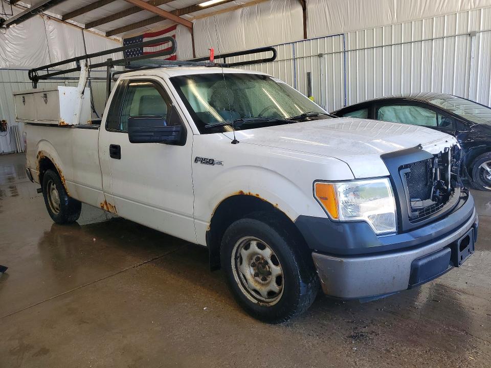 55317286 :رقم المزاد ، 1FTMF1CM1EKD02705 vin ، 2014 Ford F150 مزاد بيع