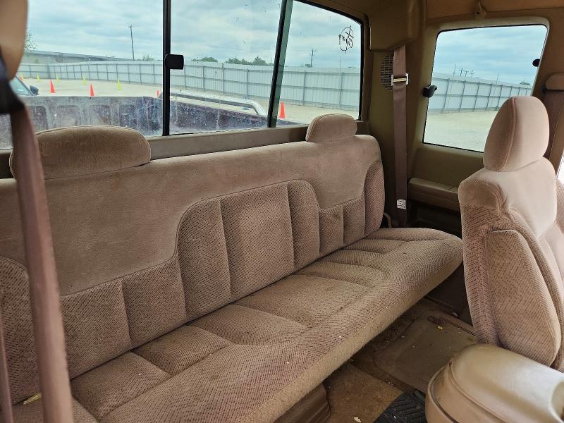 Продажа на аукционе авто 1995 Chevrolet Gmt-400, vin: 2GCEC19K9S1302322, номер лота: 51965806