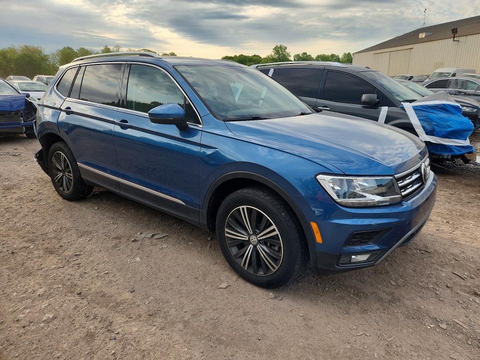 52229656 :رقم المزاد ، 3VV3B7AX4KM102401 vin ، 2019 Volkswagen Tiguan مزاد بيع