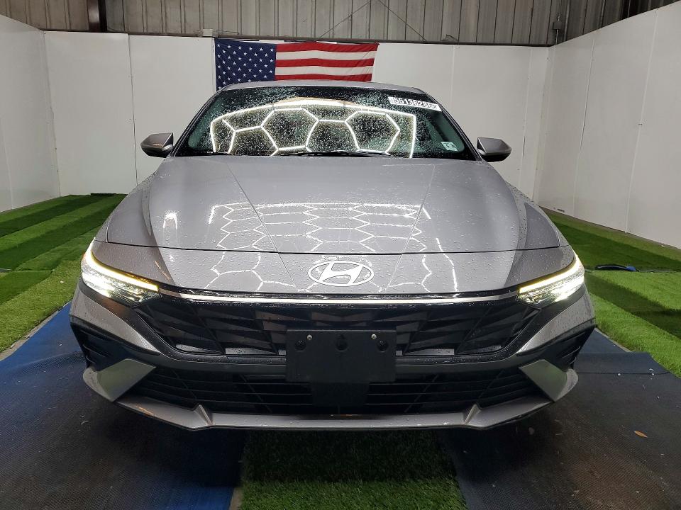 55136286 :رقم المزاد ، KMHLS4DG3SU023575 vin ، 2025 Hyundai Elantra مزاد بيع