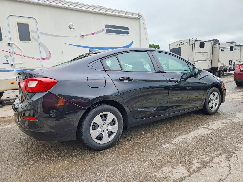Продаж на аукціоні авто 2017 Chevrolet Cruze, vin: 1G1BC5SM9H7170060, номер лоту: 55203176