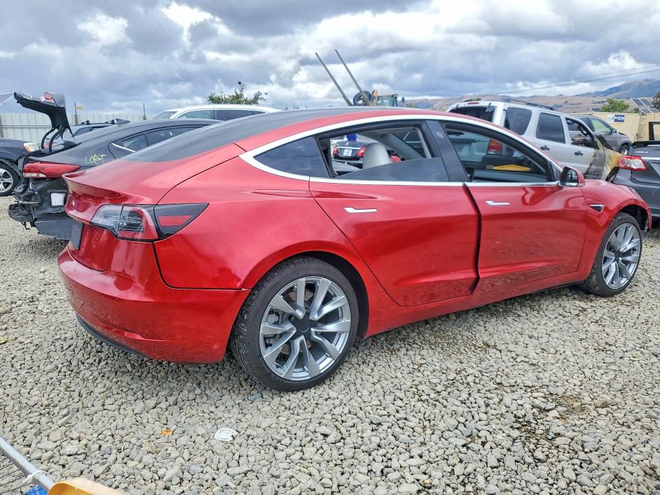 55176266 :رقم المزاد ، 5YJ3E1EB1LF668197 vin ، 2020 Tesla Model 3 مزاد بيع