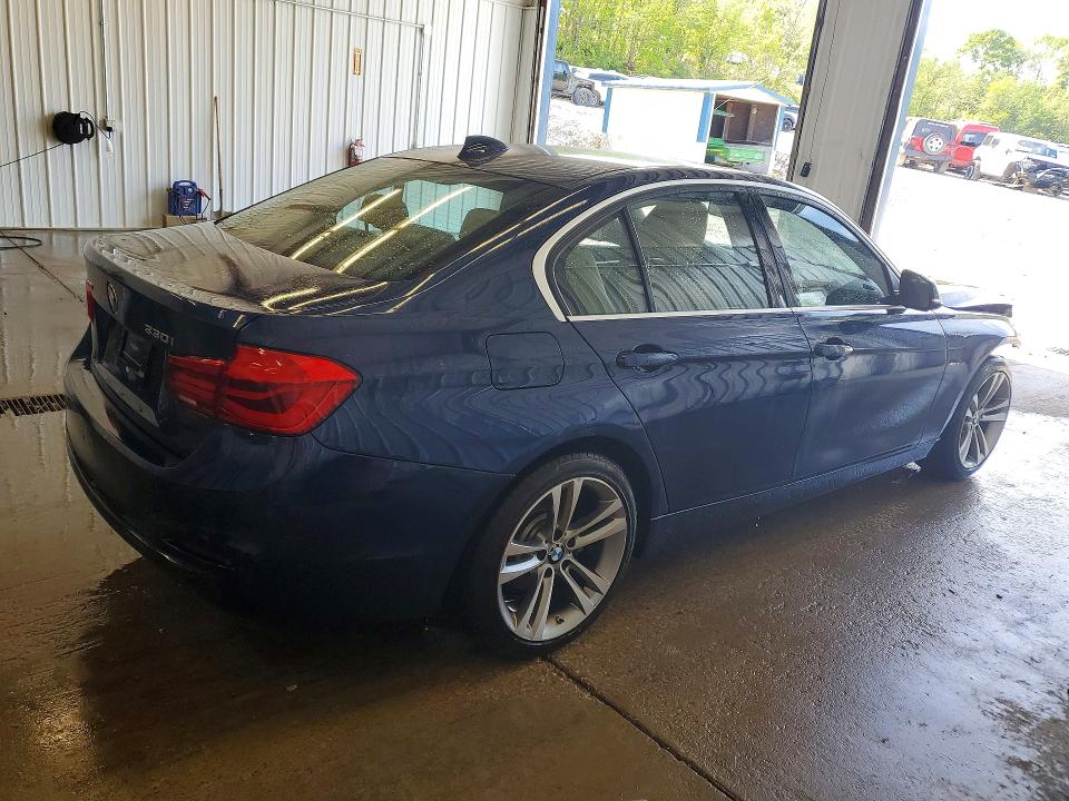 2018 Bmw 330 მანქანა იყიდება აუქციონზე, vin: WBA8D9C59JA615478, აუქციონის ნომერი: 53004976