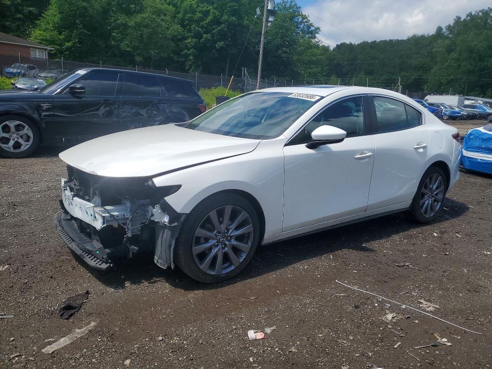 53032686 :رقم المزاد ، 3MZBPACL3MM251546 vin ، 2021 Mazda 3 مزاد بيع