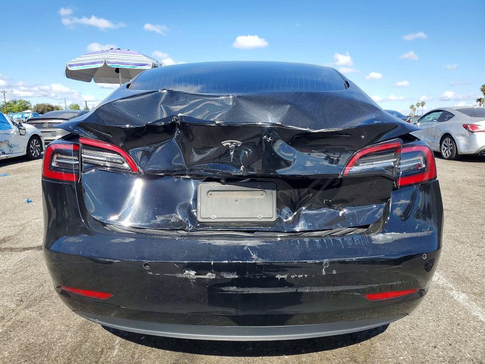 55226766 :رقم المزاد ، 5YJ3E1EA3KF421141 vin ، 2019 Tesla Model 3 مزاد بيع