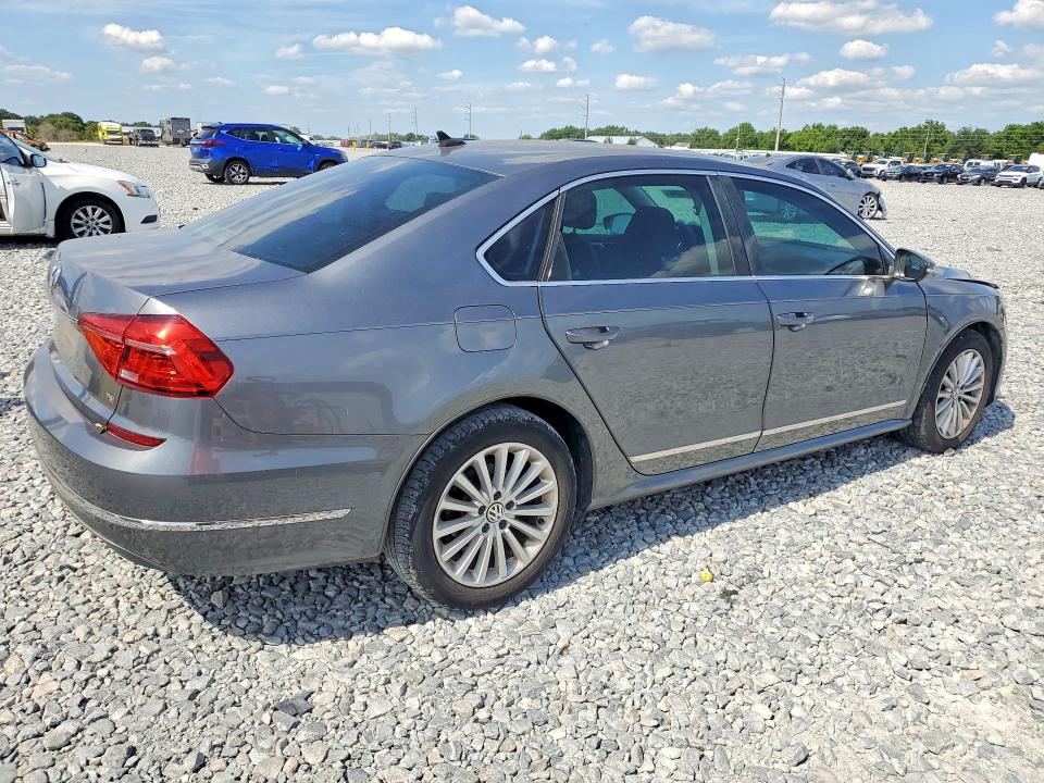 Продажа на аукционе авто 2016 Volkswagen Passat, vin: 1VWBS7A32GC055298, номер лота: 52009696