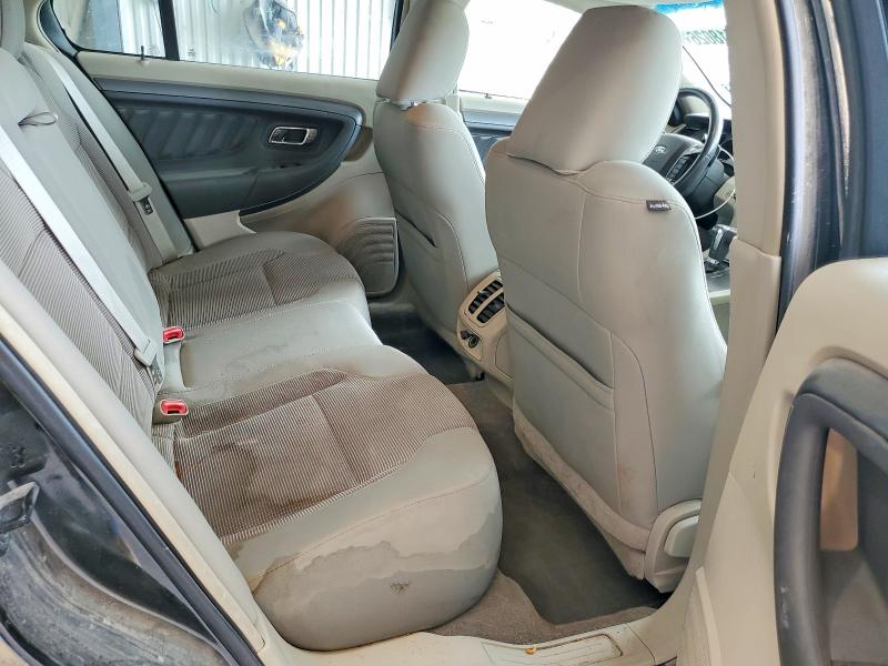 54318026 :رقم المزاد ، 1FAHP2EW9AG160657 vin ، 2010 Ford Taurus مزاد بيع