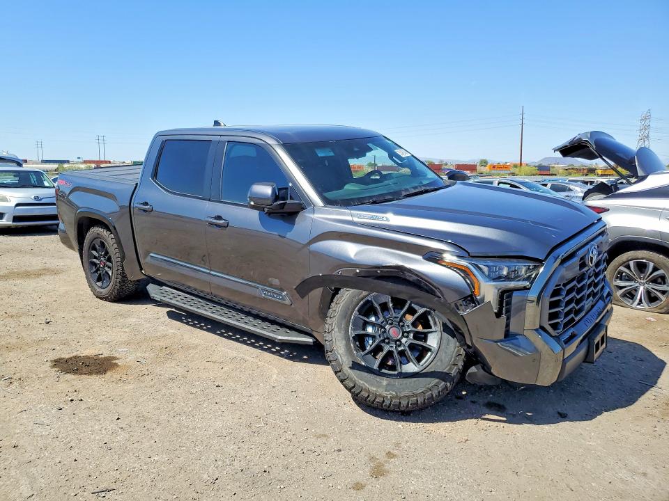 Продажа на аукционе авто 2026 Toyota Tundra, vin: 5TFWC5DB4TX122754, номер лота: 52492406