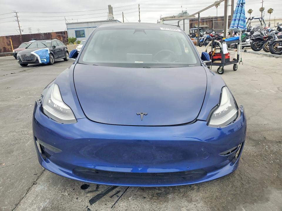 Продажа на аукционе авто 2019 Tesla Model 3, vin: 5YJ3E1EB6KF419876, номер лота: 52784826