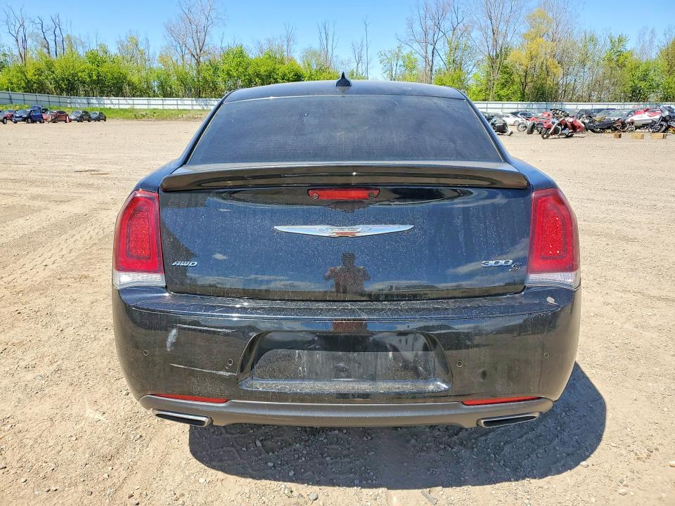Продажа на аукционе авто 2015 Chrysler 300, vin: 2C3CCAGG4FH932370, номер лота: 53209566