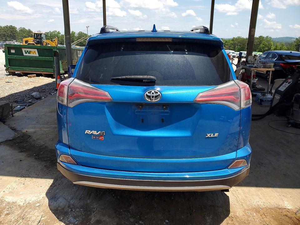Aukcja sprzedaży 2017 Toyota Rav4, vin: JTMWFREV5HJ113188, numer aukcji: 54368716