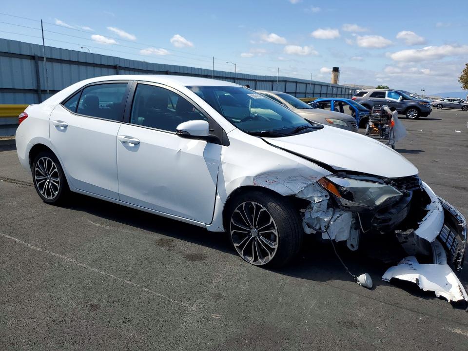 2016 Toyota Corolla მანქანა იყიდება აუქციონზე, vin: 5YFBURHE3GP533798, აუქციონის ნომერი: 55645106