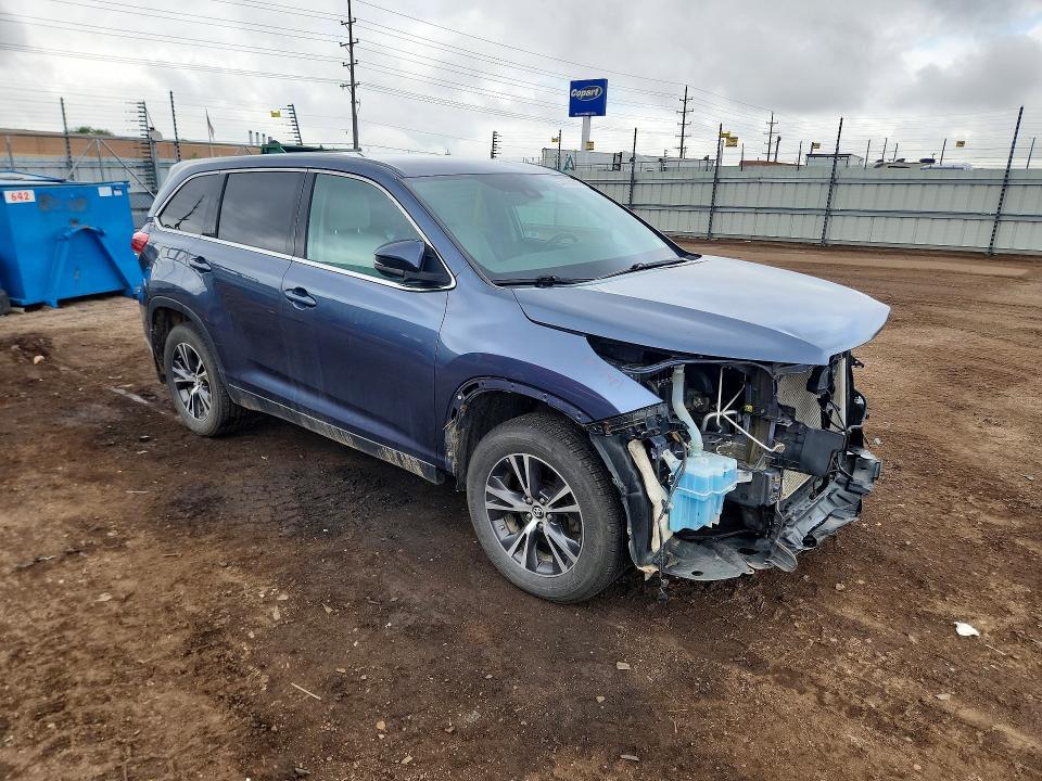 Продаж на аукціоні авто 2019 Toyota Highlander, vin: 5TDBZRFH5KS735590, номер лоту: 54473896