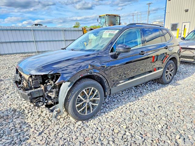 2018 Volkswagen Tiguan მანქანა იყიდება აუქციონზე, vin: 3VV2B7AX4JM042467, აუქციონის ნომერი: 53937816