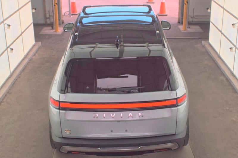Aukcja sprzedaży 2023 Rivian R1s, vin: 7PDSGABA4PN019950, numer aukcji: 53059086