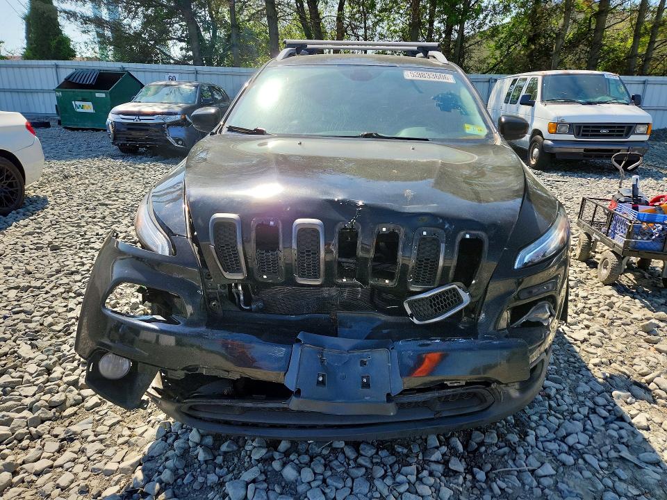 2017 Jeep Cherokee მანქანა იყიდება აუქციონზე, vin: 1C4PJMCS9HW636554, აუქციონის ნომერი: 53833606