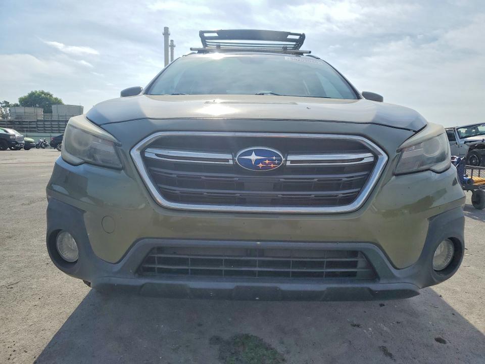 55209046 :رقم المزاد ، 4S4BSETC2J3219995 vin ، 2018 Subaru Outback مزاد بيع