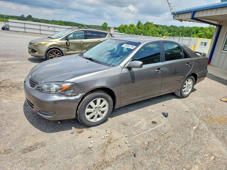 55064316 :رقم المزاد ، 4T1BA32K34U015057 vin ، 2004 Toyota Camry مزاد بيع
