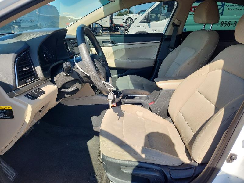 53122556 :رقم المزاد ، 5NPD74LF8JH212850 vin ، 2018 Hyundai Elantra مزاد بيع