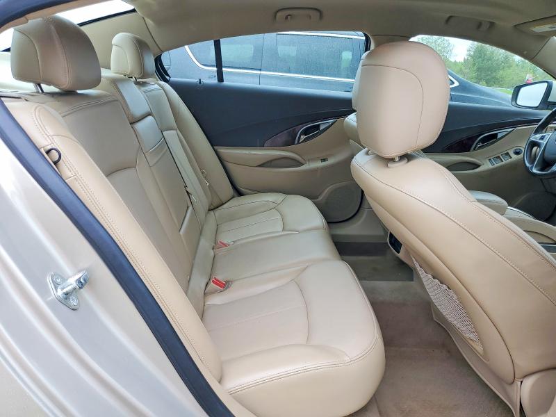 52249976 :رقم المزاد ، 1G4GC5EDXBF345241 vin ، 2011 Buick Lacrosse مزاد بيع