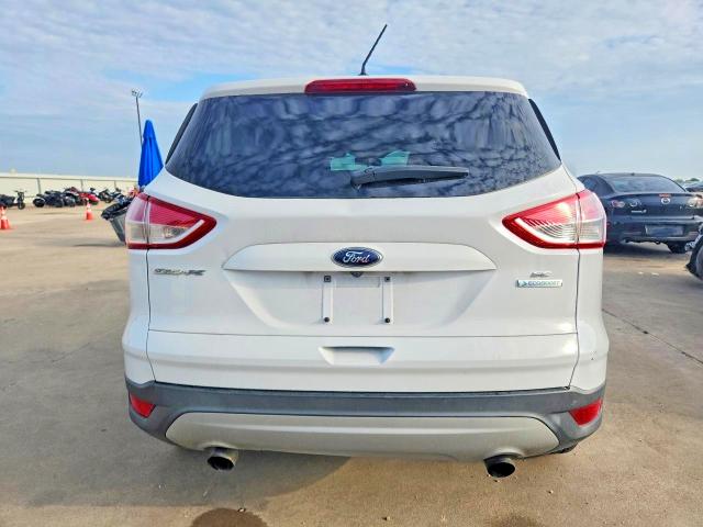 Продажа на аукционе авто 2016 Ford Escape, vin: 1FMCU0G93GUC39546, номер лота: 55005526