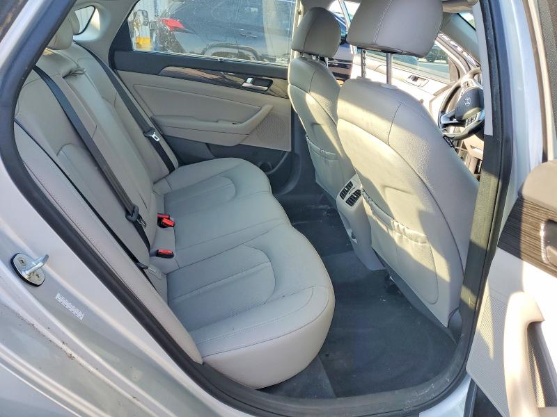 2018 Hyundai Sonata Hybrid მანქანა იყიდება აუქციონზე, vin: KMHE34L30JA082989, აუქციონის ნომერი: 53895356