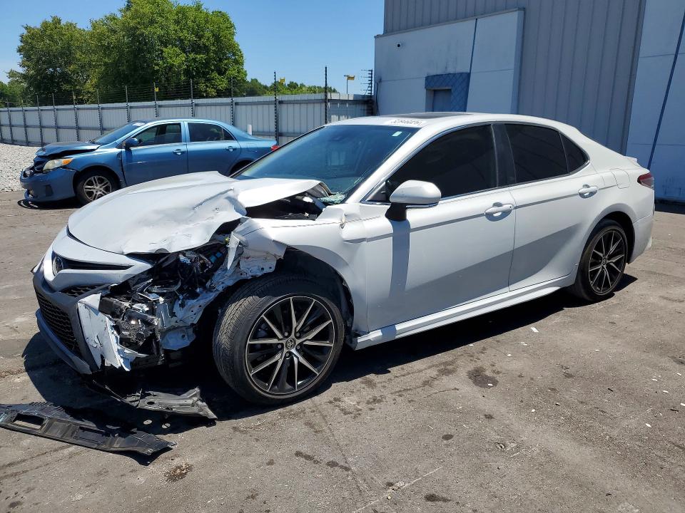 Auction sale of the 2024 Toyota Camry, vin: 4T1G11AK8RU266031, lot number: 52846026