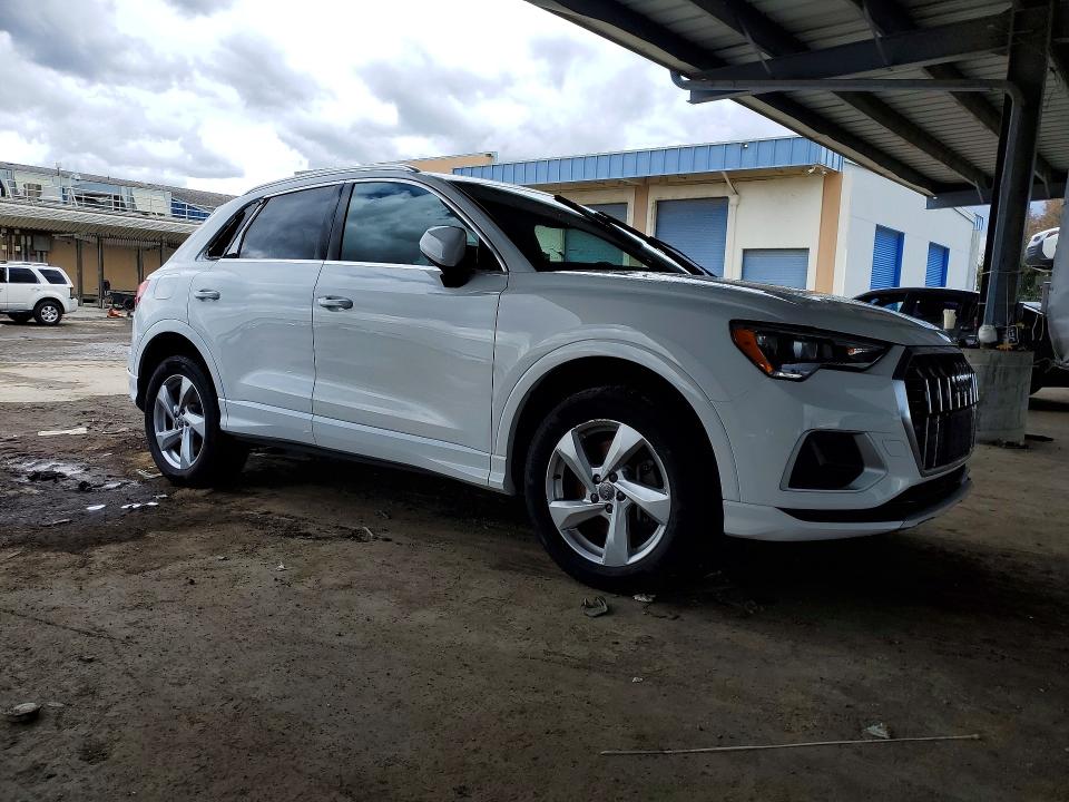 Продаж на аукціоні авто 2019 Audi Q3, vin: WA1AECF32K1078991, номер лоту: 55070186