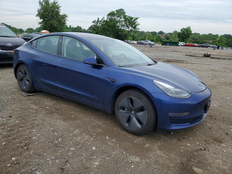 Продаж на аукціоні авто 2018 Tesla Model 3, vin: 5YJ3E1EB6JF120211, номер лоту: 54011996