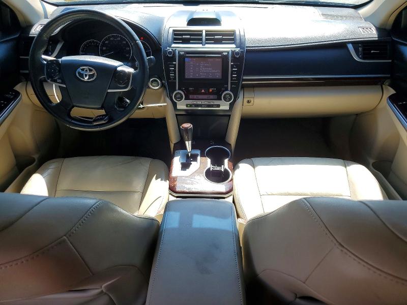 53661556 :رقم المزاد ، 4T1BK1FK1DU530456 vin ، 2013 Toyota Camry مزاد بيع