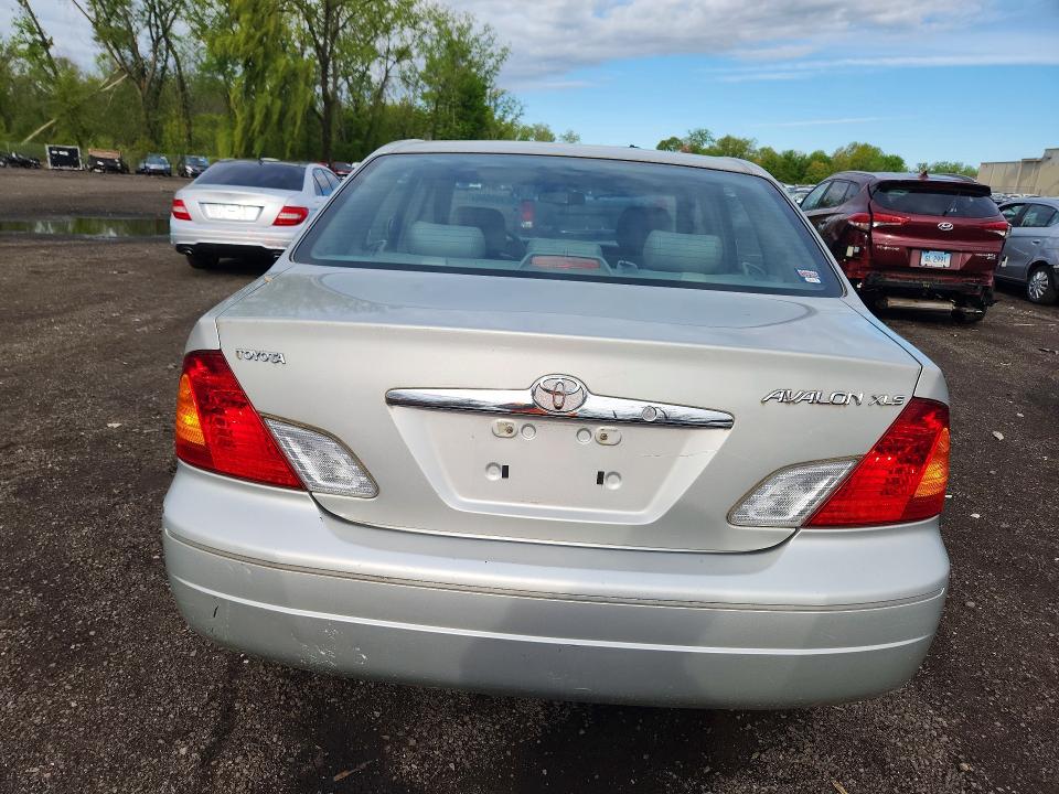 52993566 :رقم المزاد ، 4T1BF28B31U181786 vin ، 2001 Toyota Avalon مزاد بيع