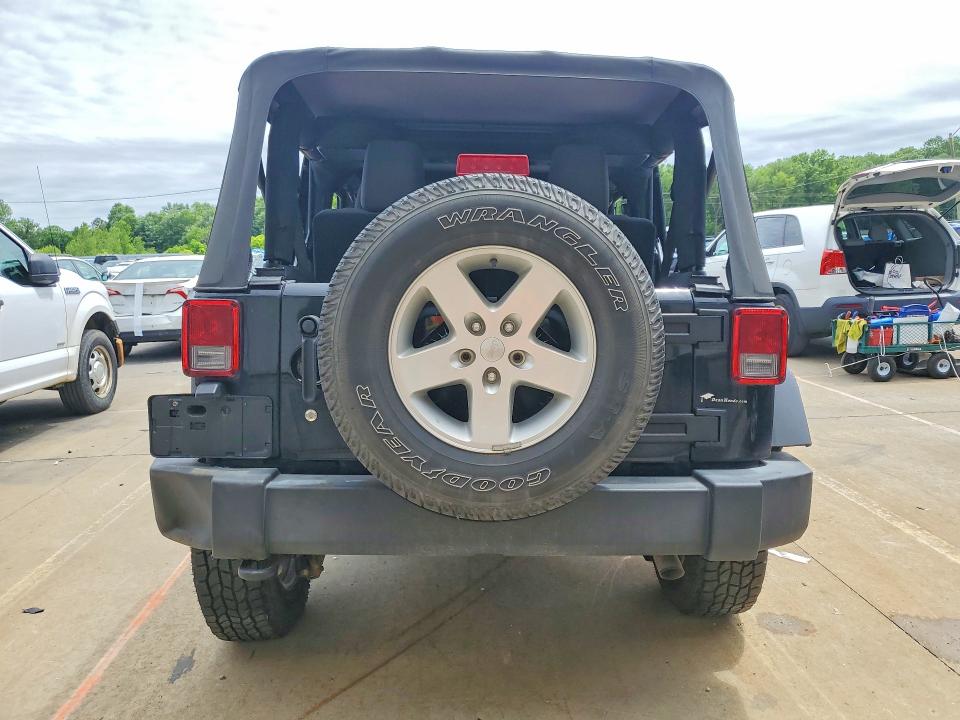 51847136 :رقم المزاد ، 1C4AJWAGXHL619215 vin ، 2017 Jeep Wrangler مزاد بيع
