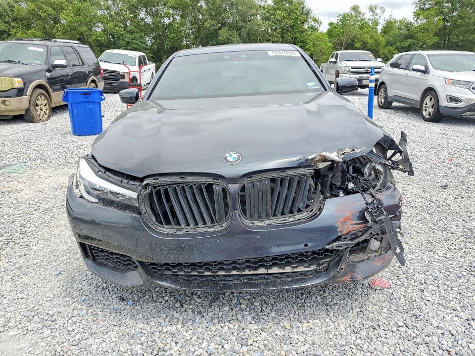 52970996 :رقم المزاد ، WBA7E2C5XKB217854 vin ، 2019 Bmw 740 مزاد بيع